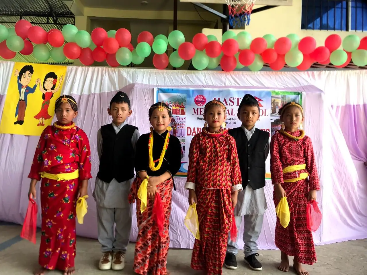 Apresentação cultural na escola
